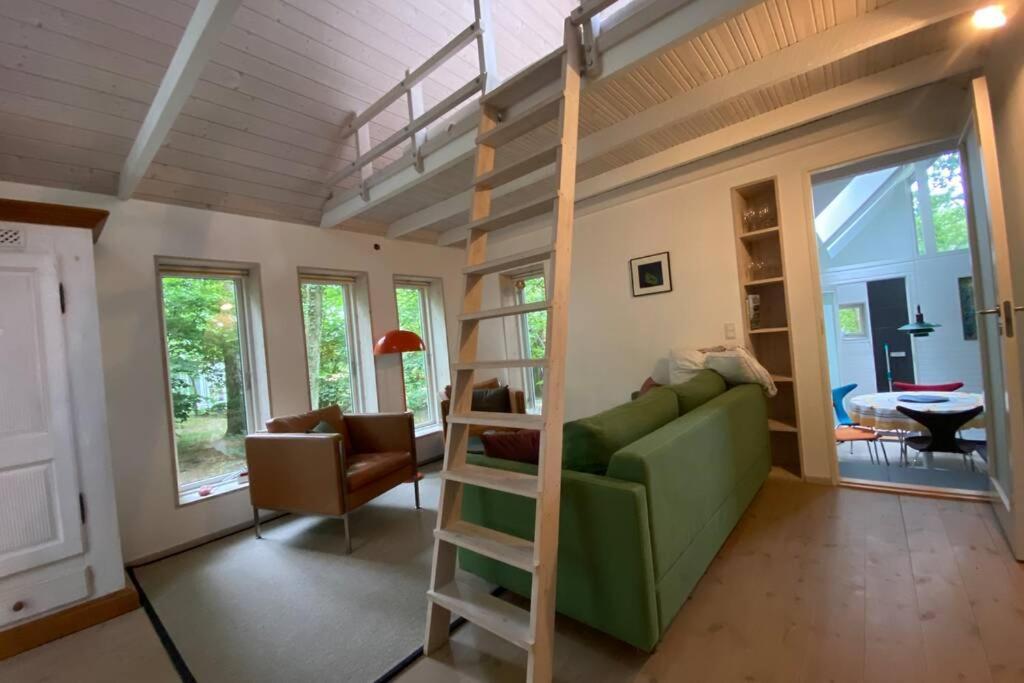 Oak Cottage Near Ronne & Beach Exterior foto
